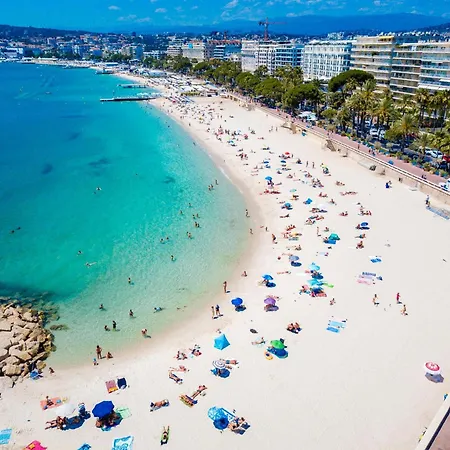 Azur élégance, Piscine&plages