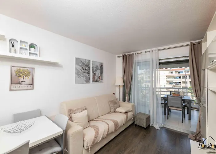 Azur Elegance, Piscine & Plages Apartment *